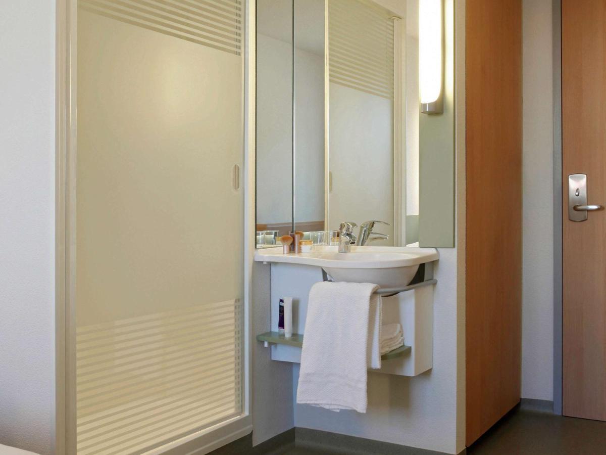 Ibis Budget Manosque Cadarache Buitenkant foto